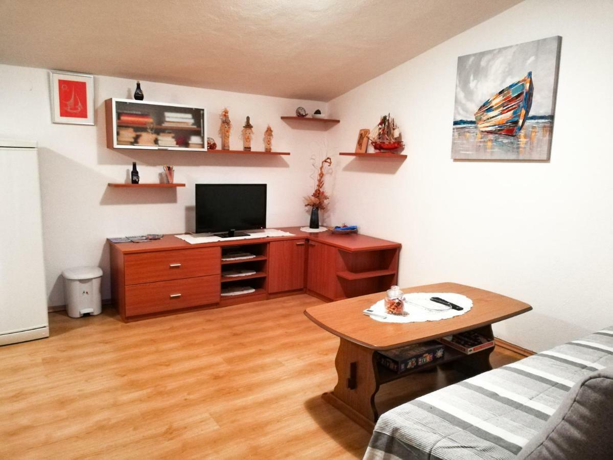 Apartments Branko Starigrad Paklenica Exteriér fotografie